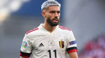 مفاوضات الرحيل.. يانيك كاراسكو يضغط على إدارة الشباب للانتقال إلى روما الإيطالي